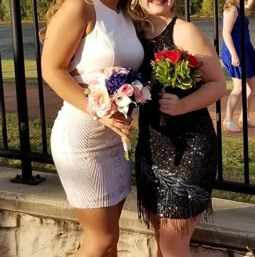 Dress - Picture 2 of 3